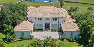 Marshfront Estate with Dual Water Access in Harbour Island, Ponte Vedra Beach