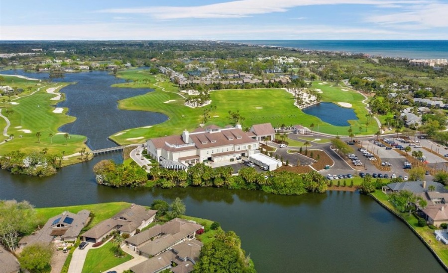 Sawgrass Country Club in Ponte Vedra Beach