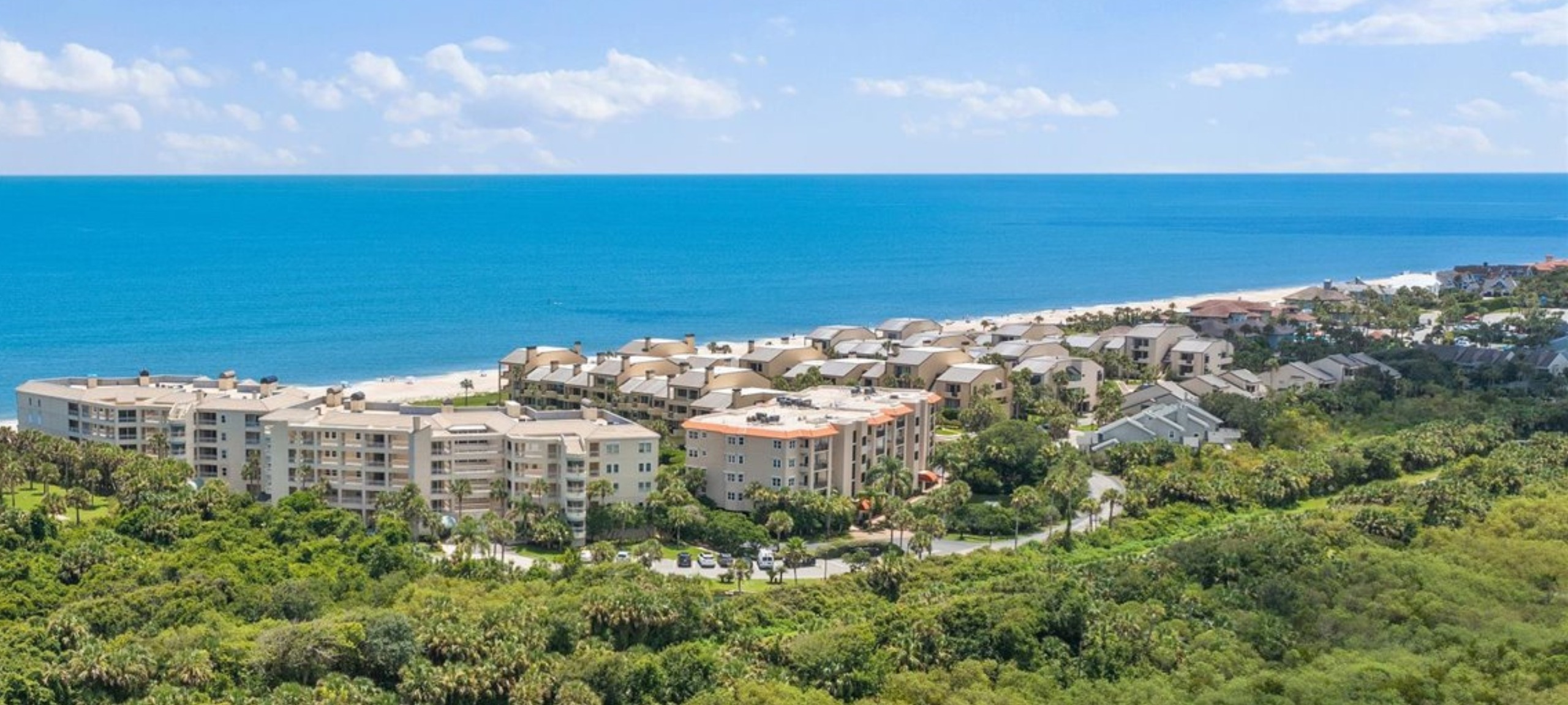 Aerial view of Hallmark condominiums in Ponte Vedra Beach, FL